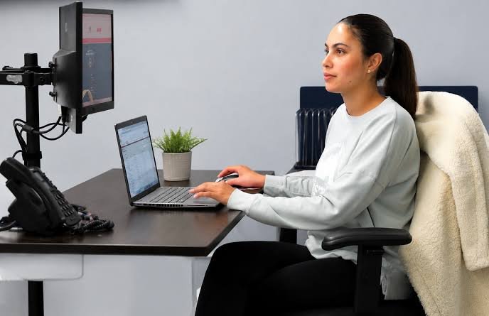 Tech & Platforms: How Technology Is Changing Everyday Life 